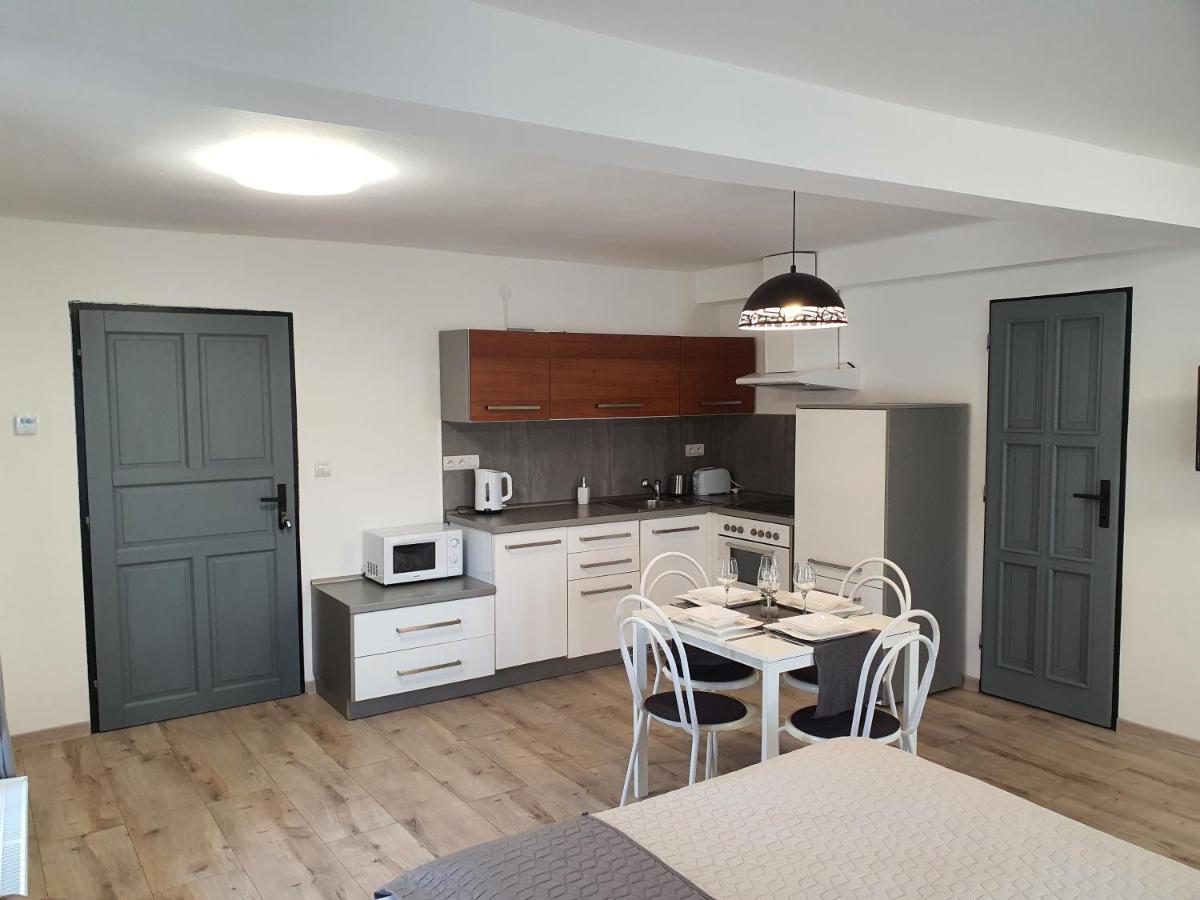 Hotel apartamentowy Cerny Kohout